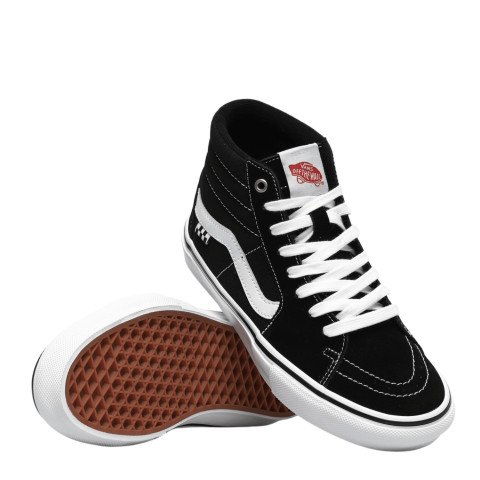 Shoes Vans Sk8-Hi - Black/White - Vans